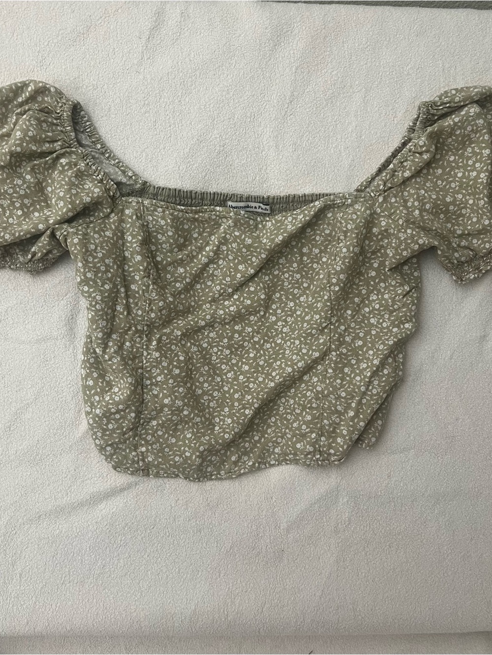 Abercrombie & Fitch Olive Green Floral Puff Sleeve Crop Top - Picture 1 of 9